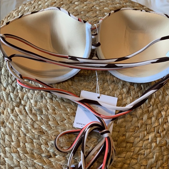 Acacia Swimwear NWT La Perouse Top in Native Large - Picture 3 of 5